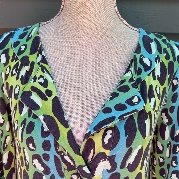 Diane von Furstenberg DVF Gaby Spotted Frog Animal Print Silk Shift Dress Size 6 - Picture 4 of 8